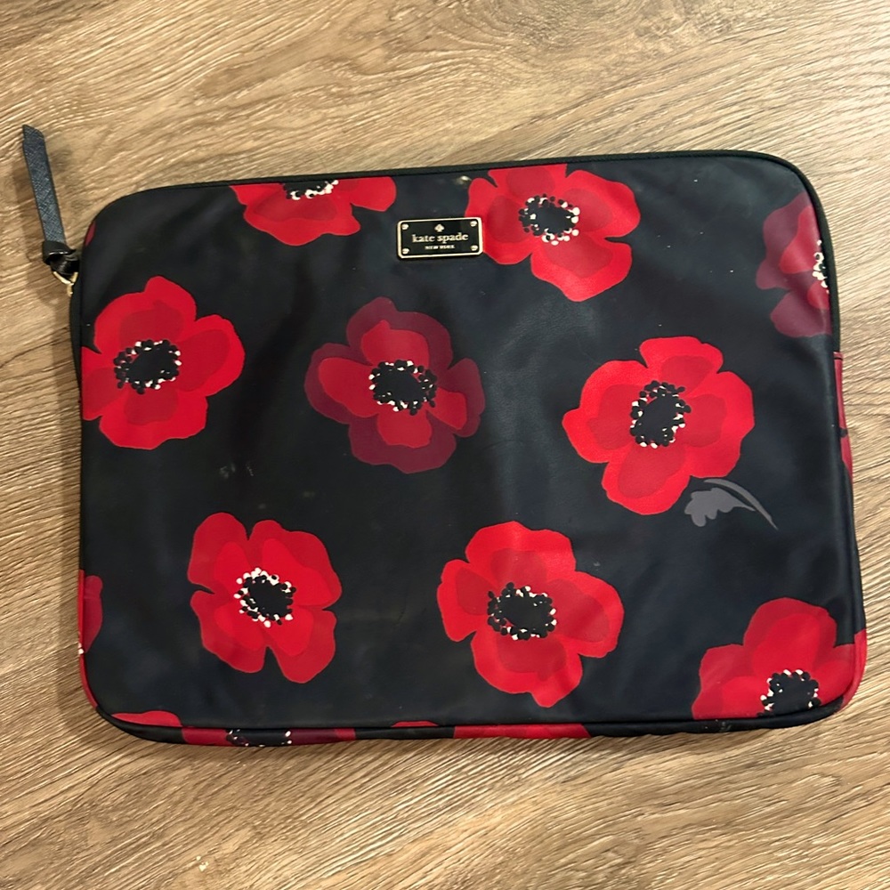 KATE SPADE LAPTOP CASE